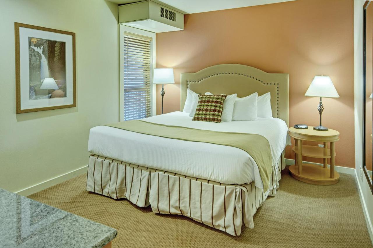 Seventh Mountain Resort Deschutes River Woods Exterior photo