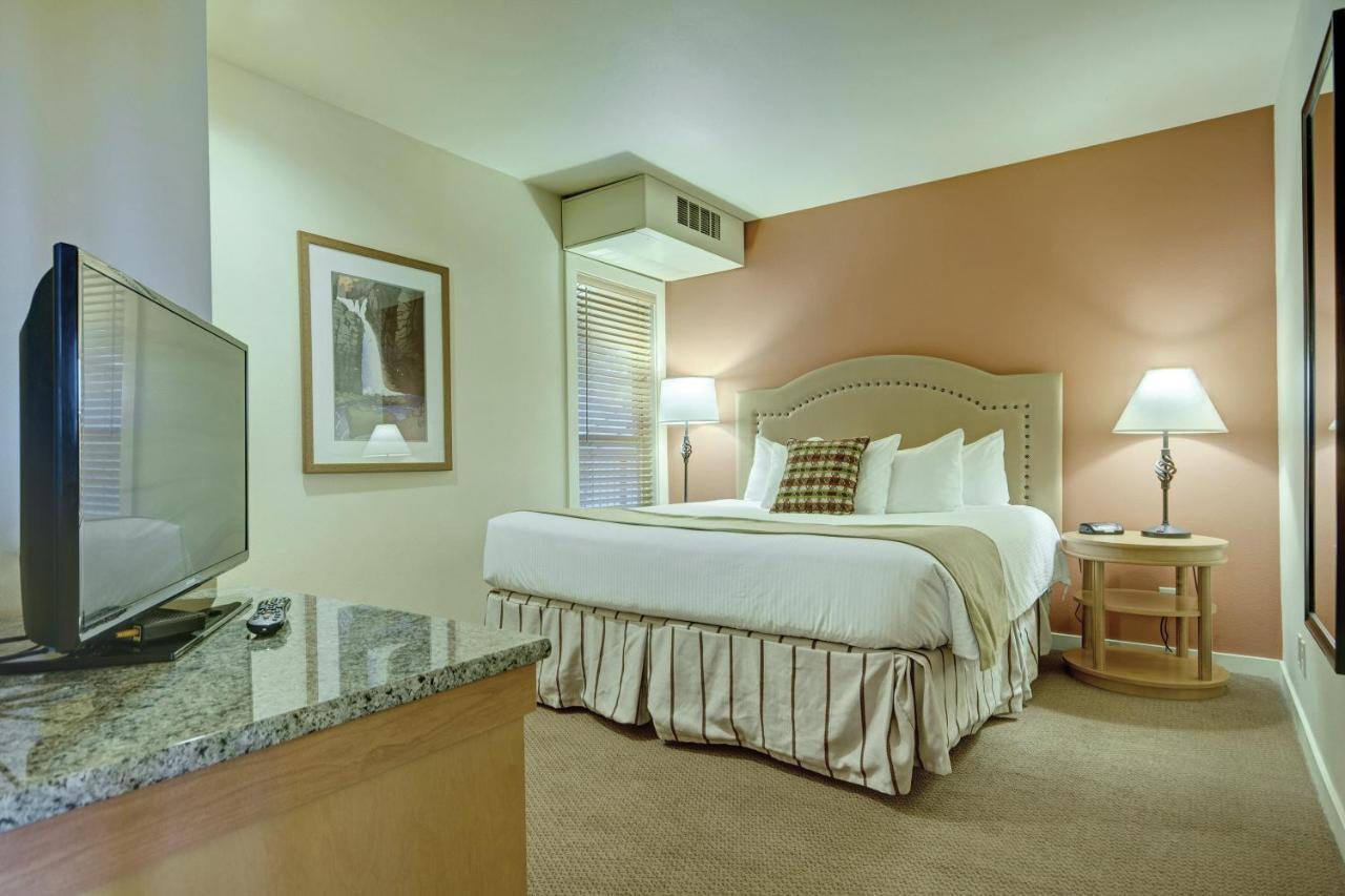 Seventh Mountain Resort Deschutes River Woods Exterior photo
